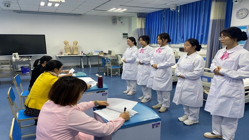 小标题：成分安全，是首要考虑因素